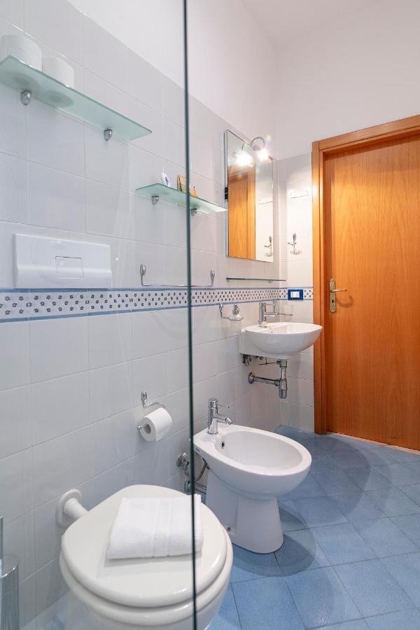 Iamartinoapartments Termoli Exteriör bild
